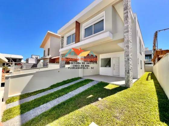 Casa à venda, no Loteamento Jardim Campeche,  em Florianópolis, Campeche, com 3 quartos, 150,86m²