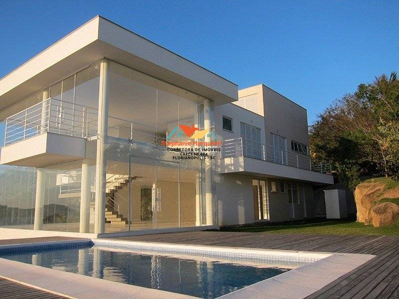 Casa de condomínio à venda, no Condomínio Villa de Cacupé,  em Florianópolis, Cacupé, com 3 quartos, 461,36m²