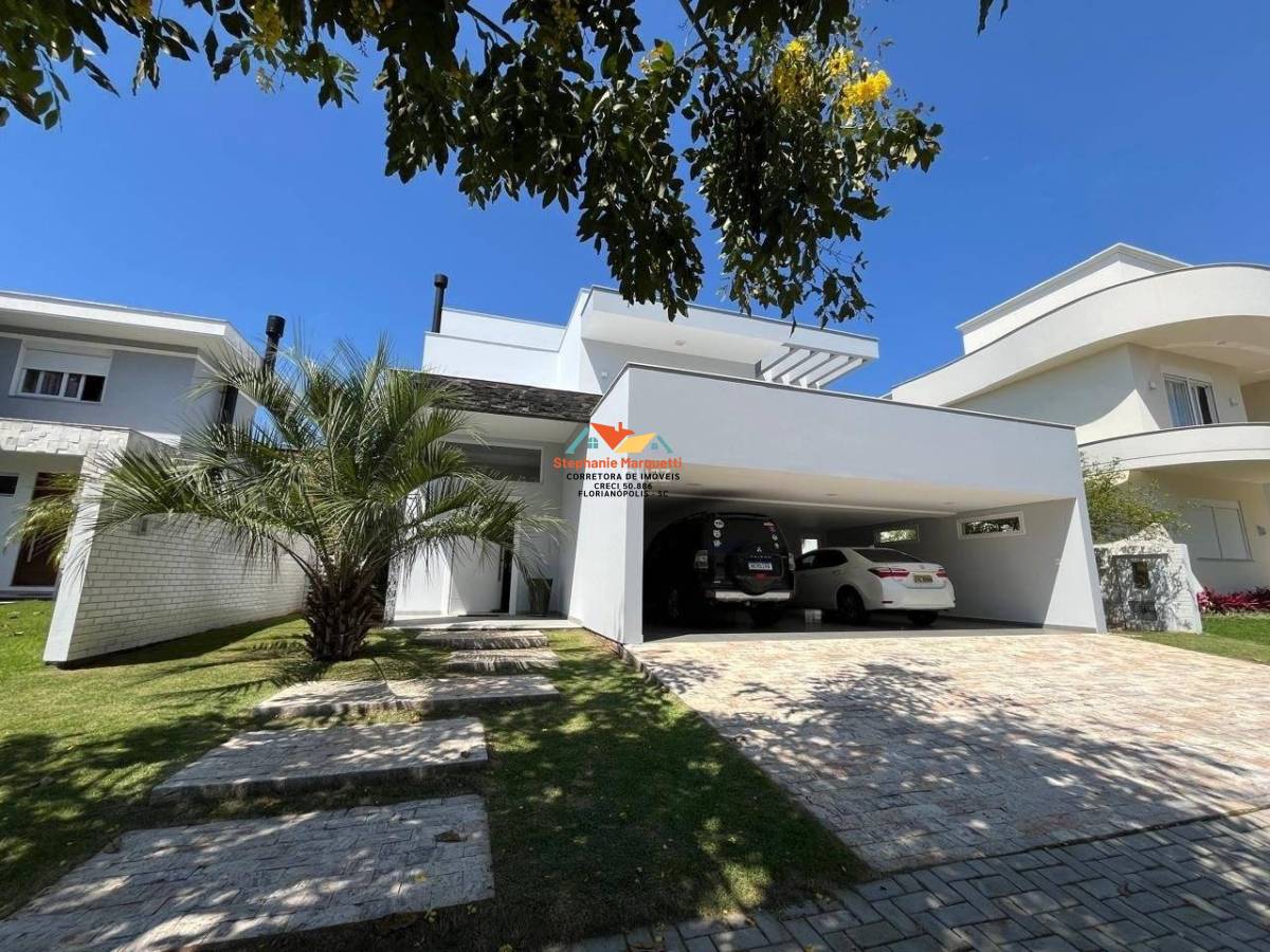 Casa de condomínio à venda, no Quinta dos Açores,  em Florianópolis, Rio Tavares, com 3 quartos, 280,95m²